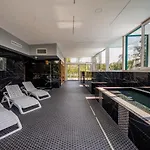 Bauhaus Wellness 202 شقة *