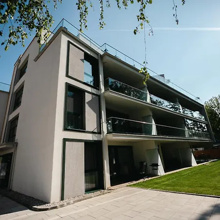 Bauhaus Wellness 202 شقة