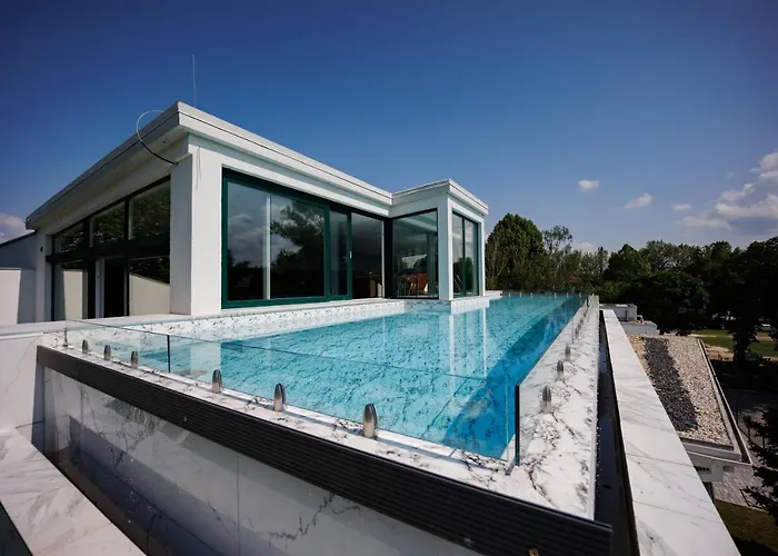 Bauhaus Wellness 202 Lejlighed Siófok